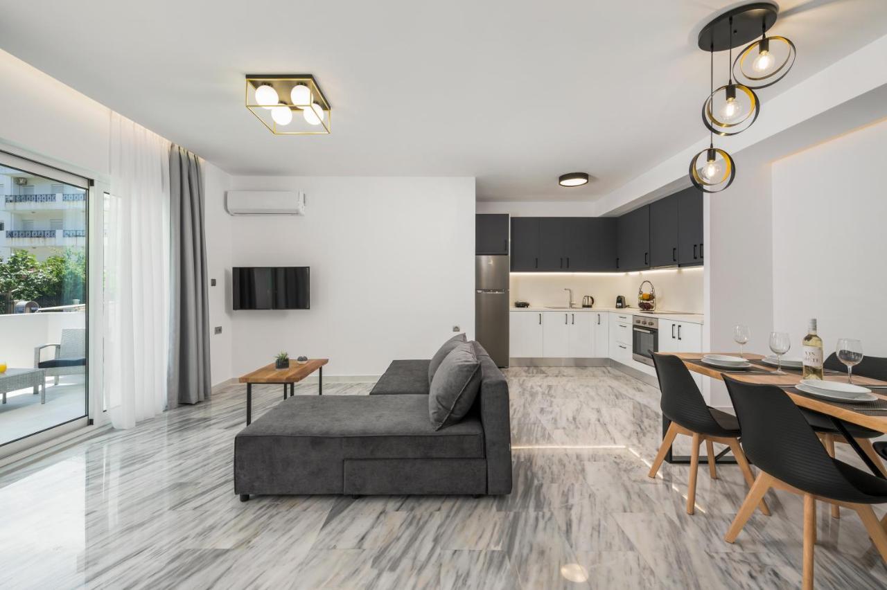 Quarters Luxury Apts Chrissi Akti Chania Exterior foto