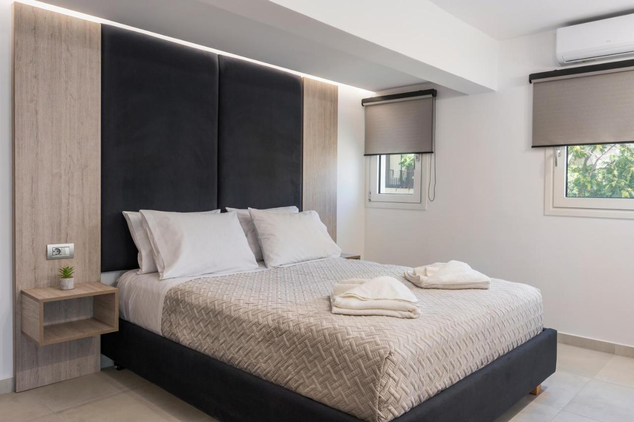 Quarters Luxury Apts Chrissi Akti Chania Exterior foto